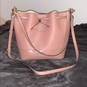 Michael Kors trista bucket bag